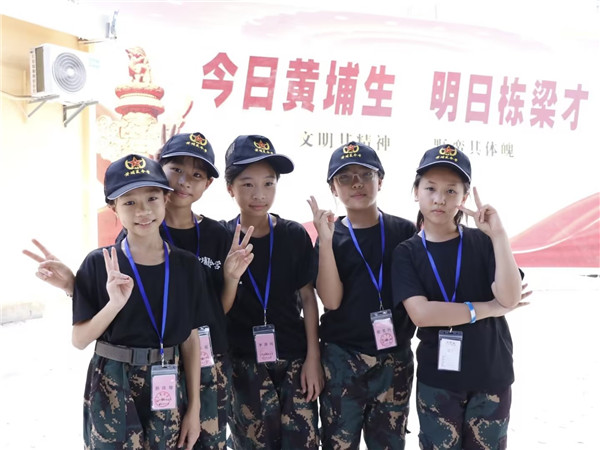 打造现代化军事培训基地，提升青年学员综合实战能力